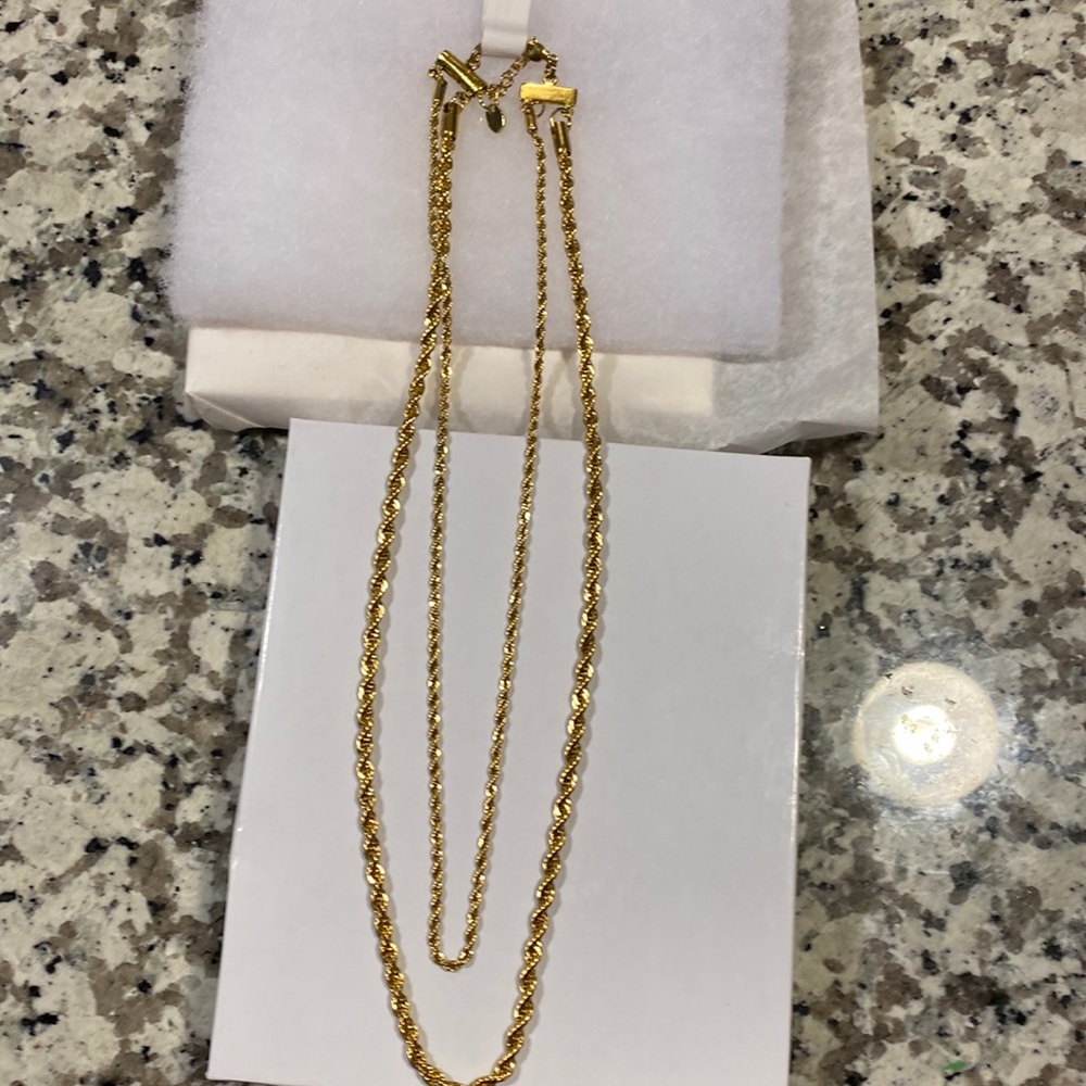 TWO BRUNETTES BOUTIQUE GOLD LAYERED NECKLACE